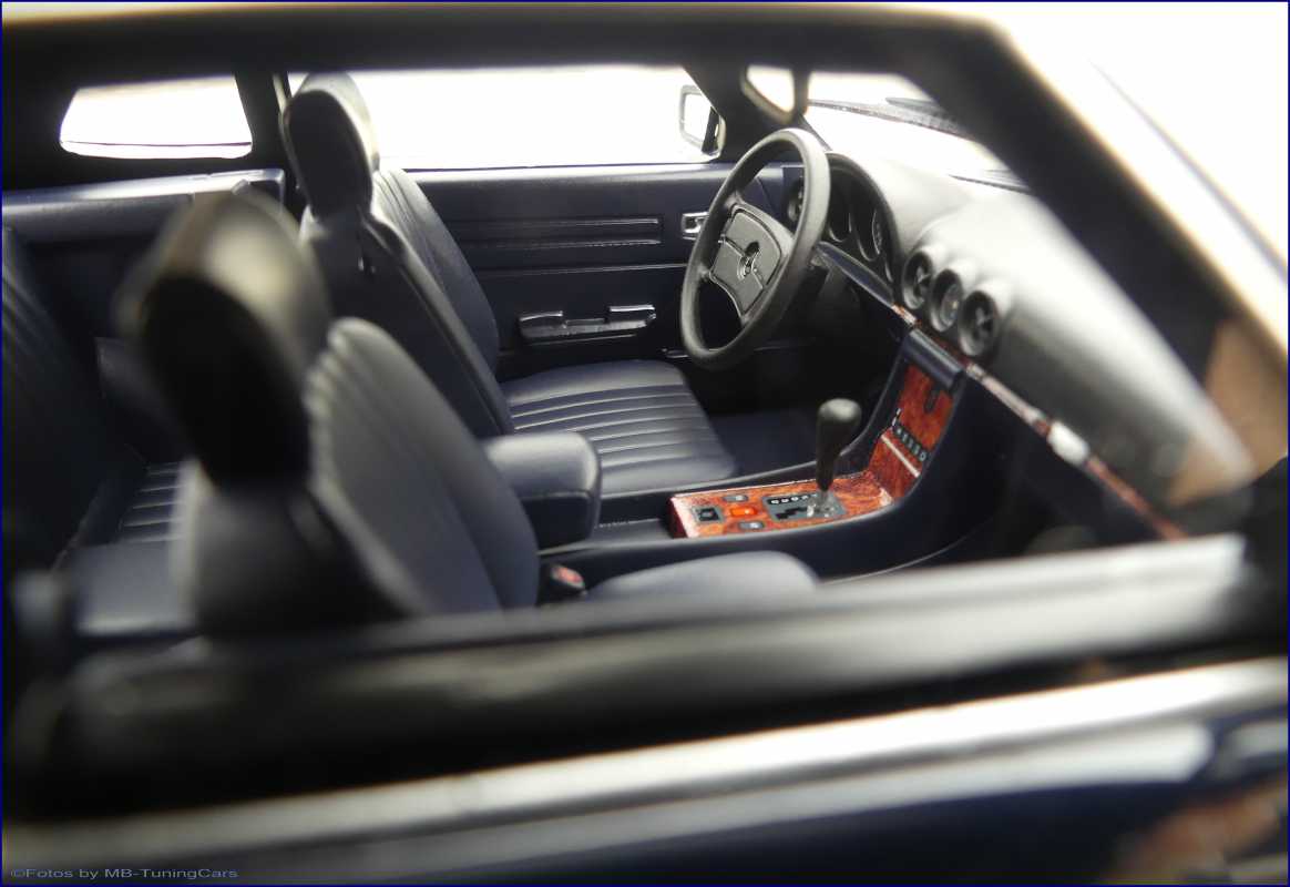 1:18-Tuning Mercedes-560-SL-6.0 R107-AMG-Coupe-Midnight-Blue
